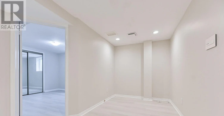 54 Chapel Park Square, Toronto, ON, M1V 2S5 - 16