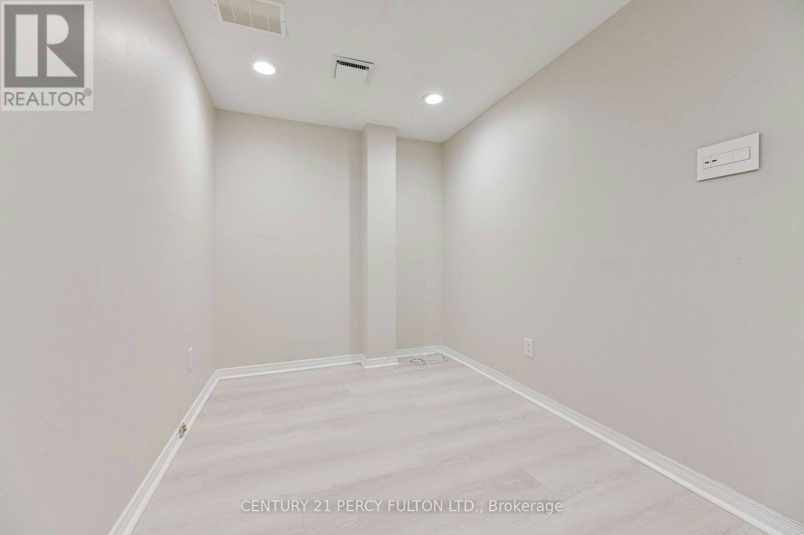 54 Chapel Park Square, Toronto, ON, M1V 2S5 - 17
