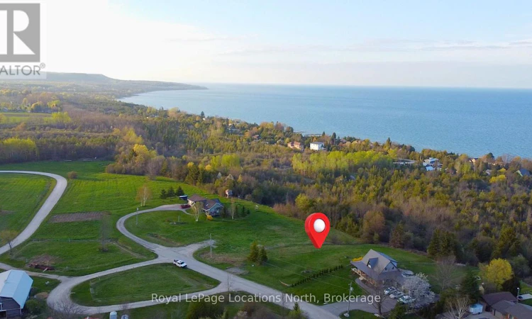 135 Scotia Drive