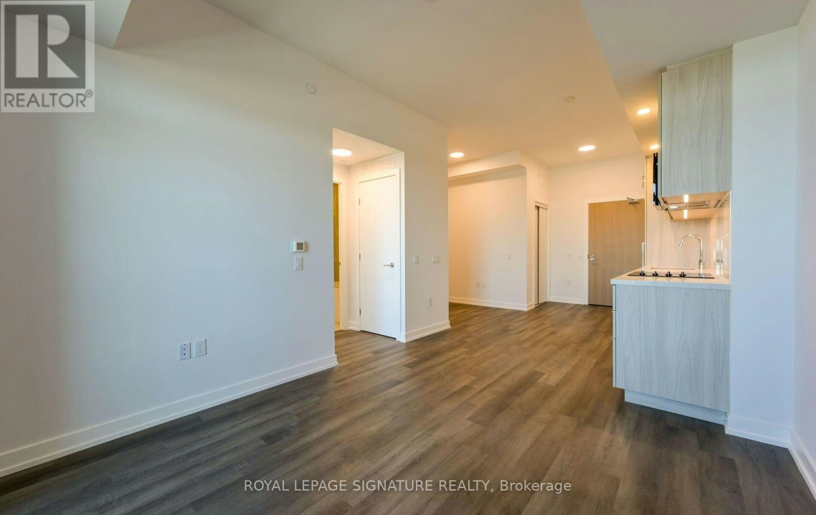 904-5 Meadowdale Road, Toronto, ON, L4K 0C7 - 9