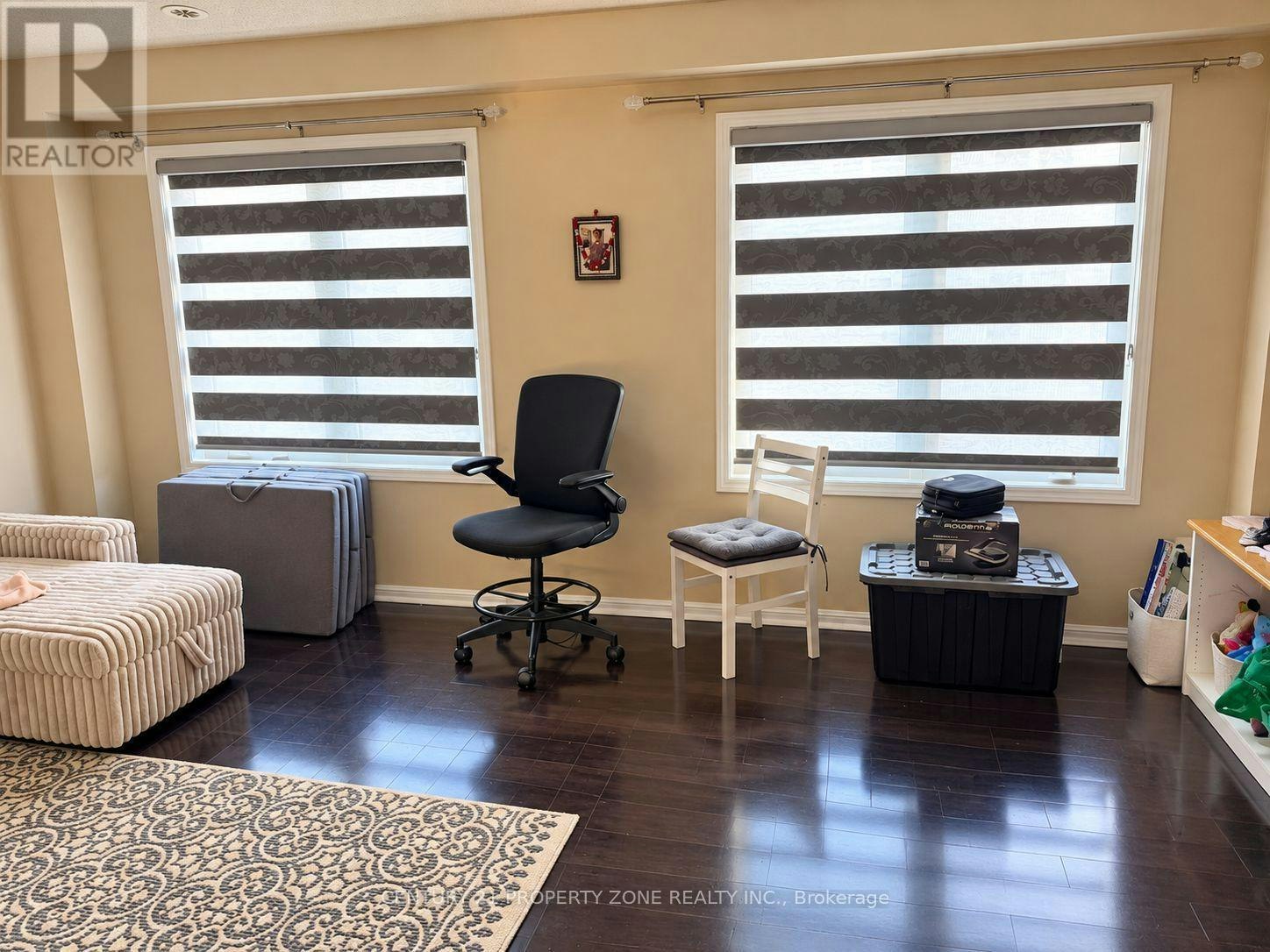 19 Signature Lane, Brampton, ON, L7A 0T2 - 4