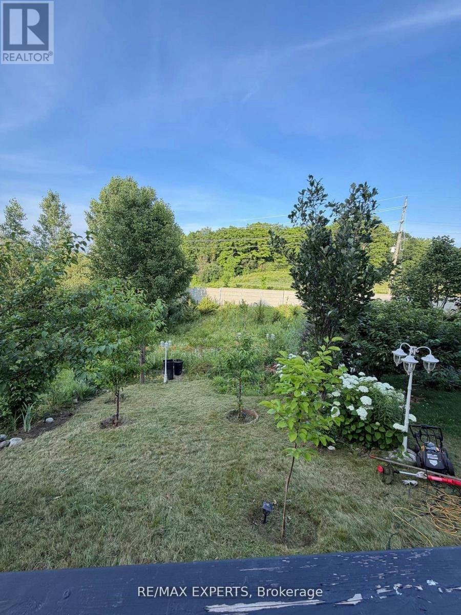 87 Newcastle Drive W, Kitchener, ON, N2R 1W4 - 11