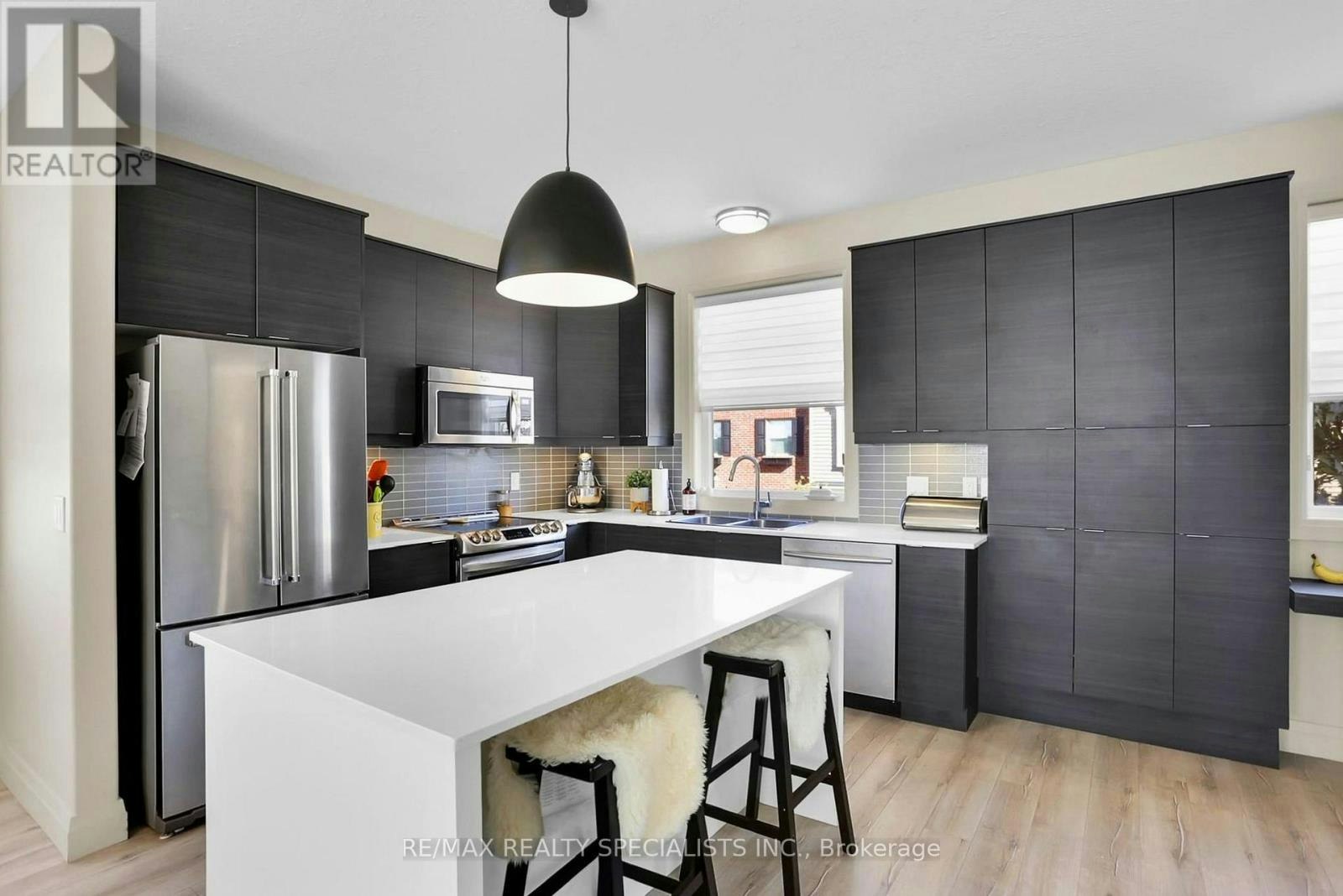 63-1040 Coronation Drive, London, ON, N6H 0B5