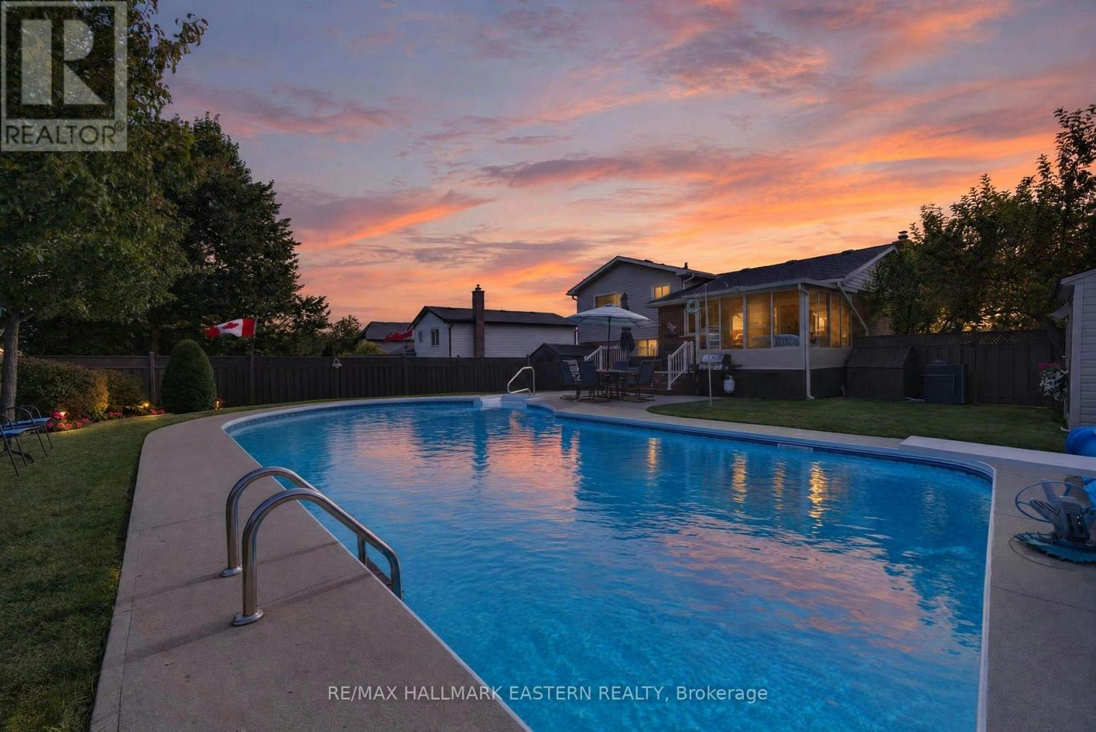 2296 Kawartha Heights Boulevard - 2