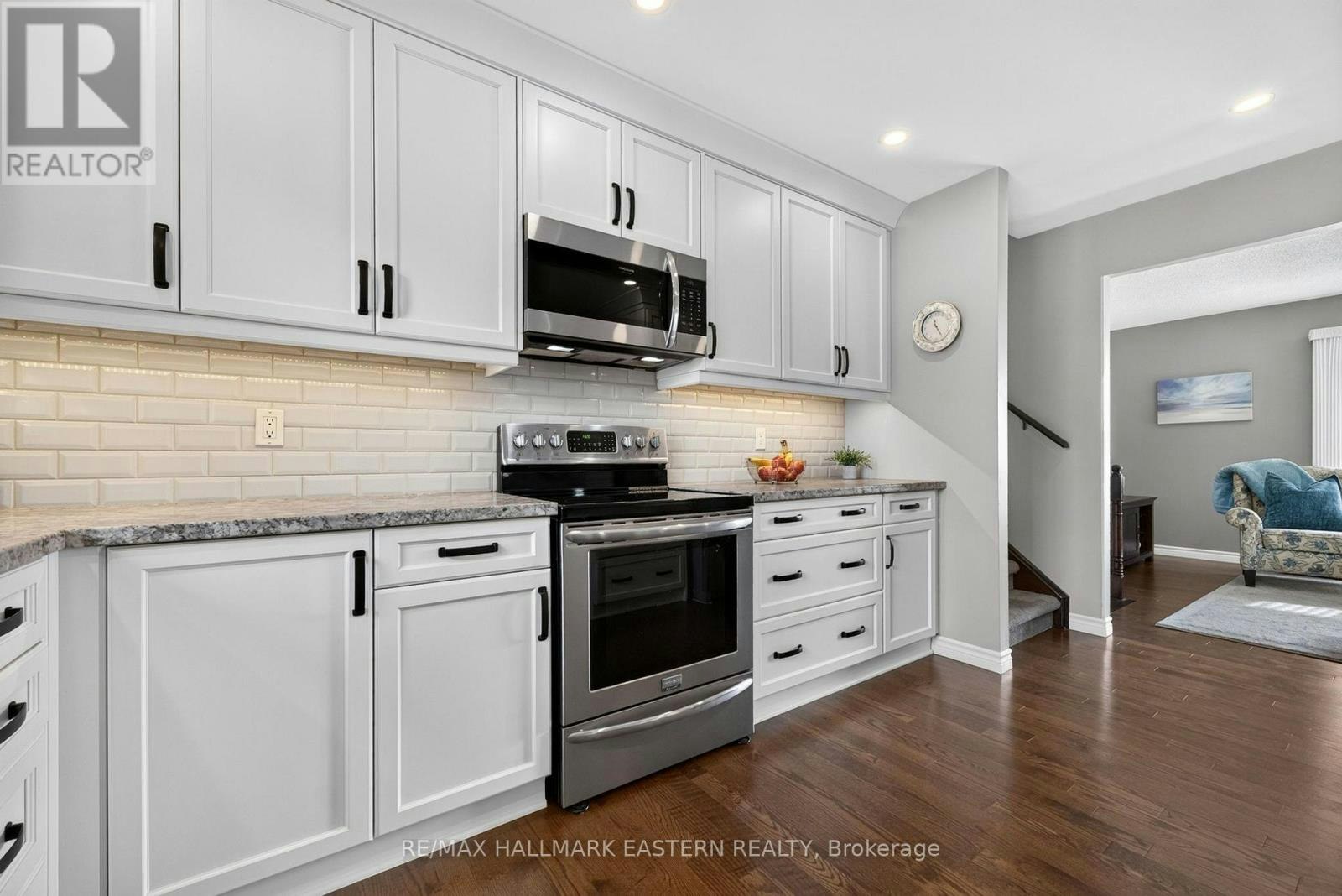 2296 Kawartha Heights Boulevard, Peterborough, ON, K9K 1P4 - 10