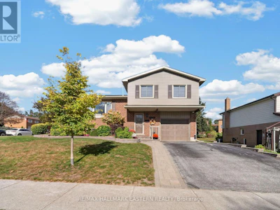 2296 Kawartha Heights Boulevard - 3