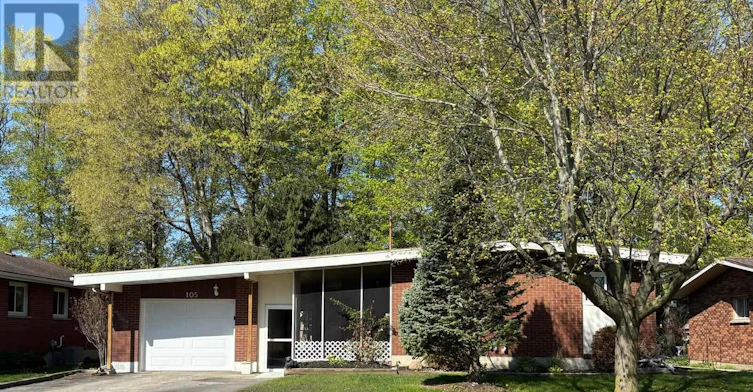 105 Queen Street, Tillsonburg, ON, N4G 3H4