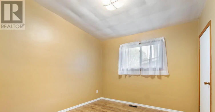 105 Queen Street, Tillsonburg, ON, N4G 3H4 - 9