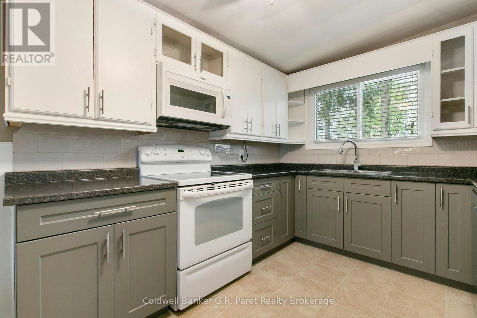 105 Queen Street, Tillsonburg, ON, N4G 3H4 - 7
