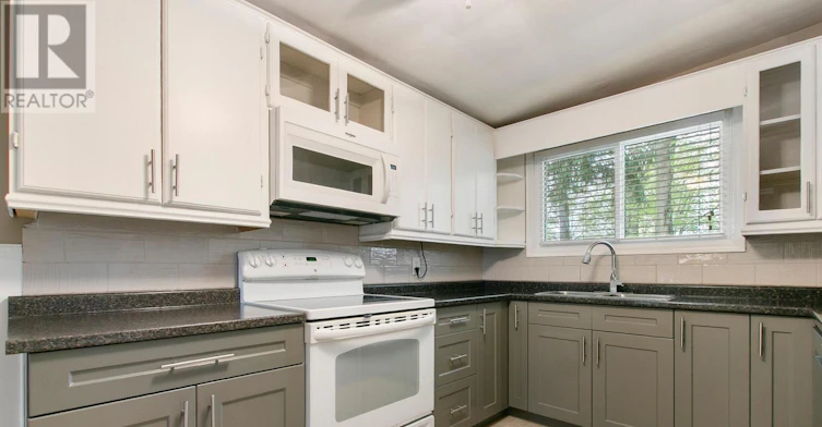 105 Queen Street, Tillsonburg, ON, N4G 3H4 - 7