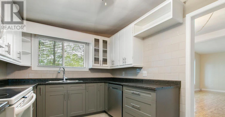 105 Queen Street, Tillsonburg, ON, N4G 3H4 - 8