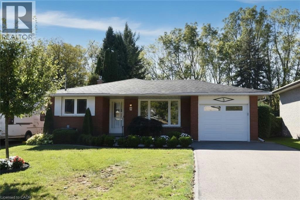 5 Rogers Road, Hamilton, ON, L9H 4E2
