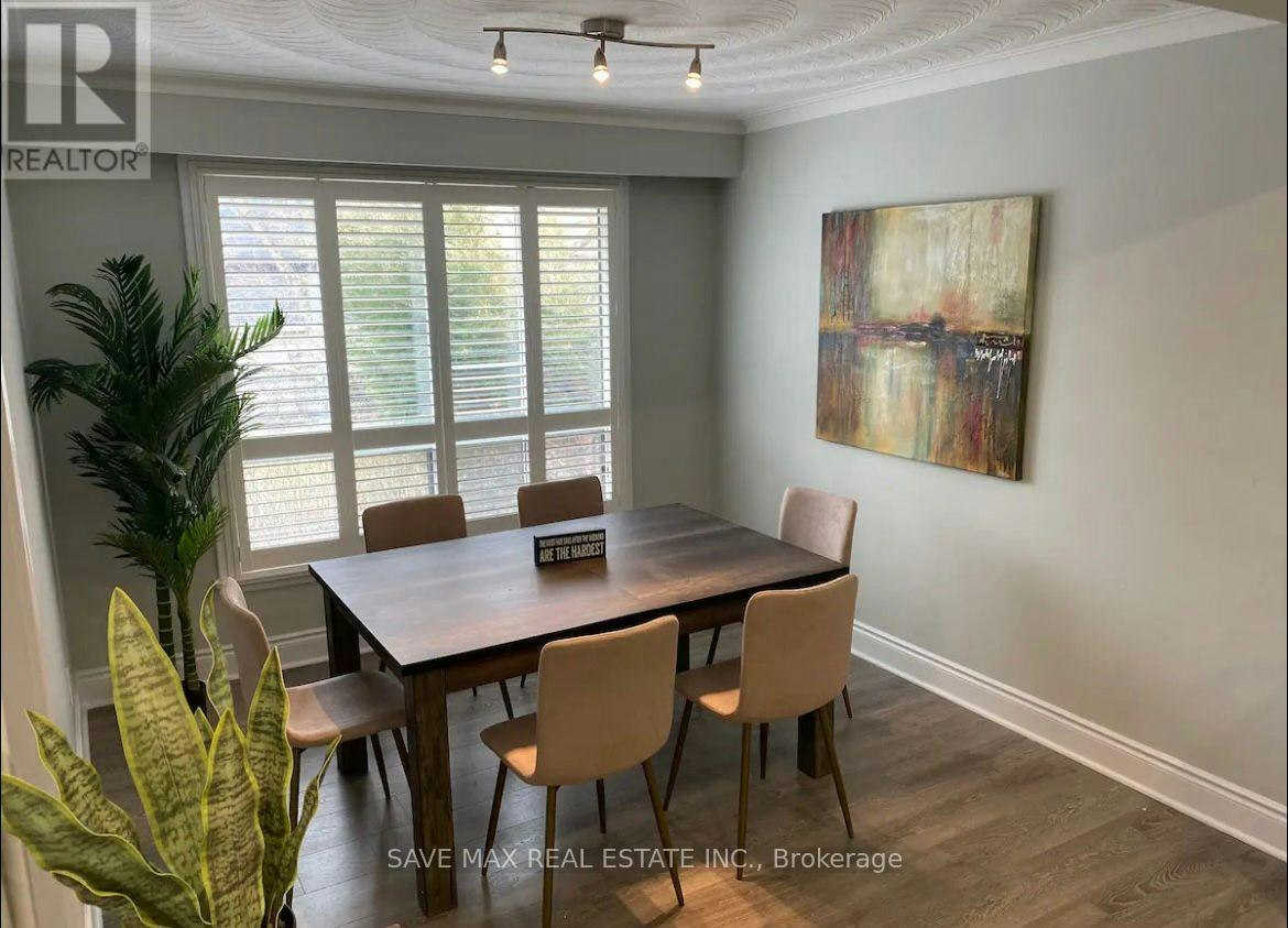 561 Weir Avenue, Oakville, ON, L6L 4X3 - 5