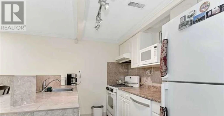LOWER-1 Garrow Drive W, Hamilton, ON, L9C 6G8 - 11