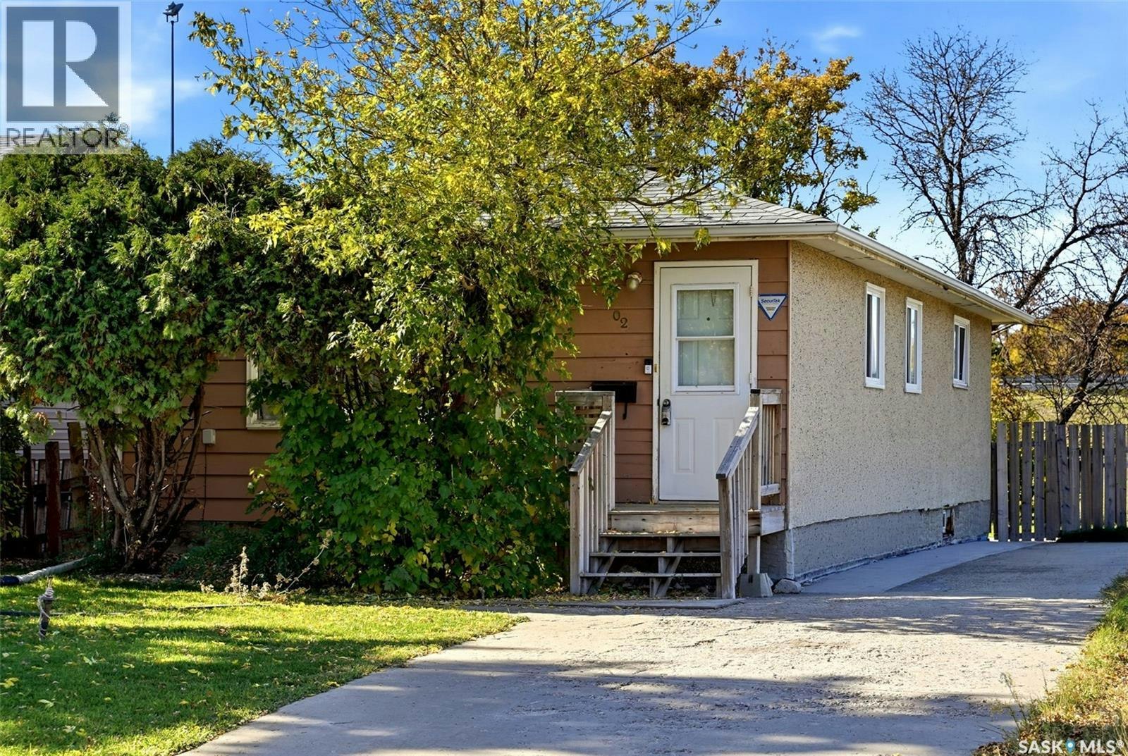 1502 Grosvenor Street, Regina, SK, S4N 4C6