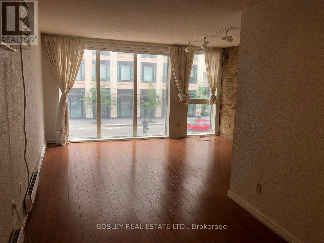 2-2ND 160 Floor Davenport Road, Toronto, ON, M5R 1J2 - 2