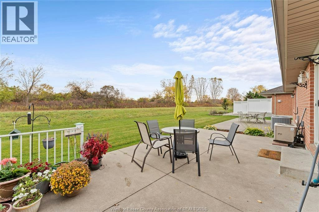 1928 Questa Drive, Windsor, ON, N8P 1M5 - 15
