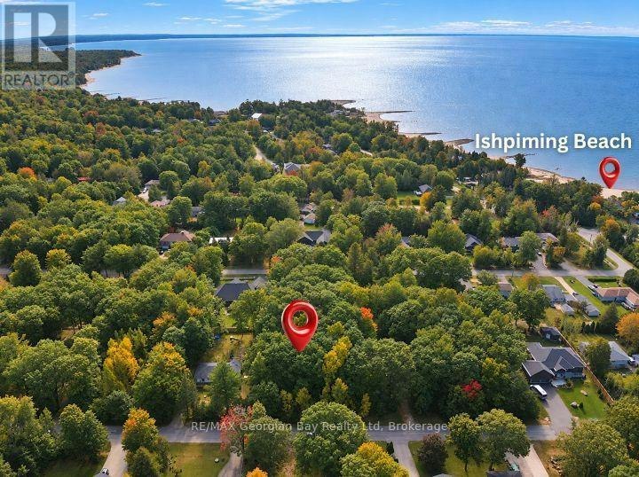 69 Pinecone Avenue, Tiny, ON, L9M 0J2