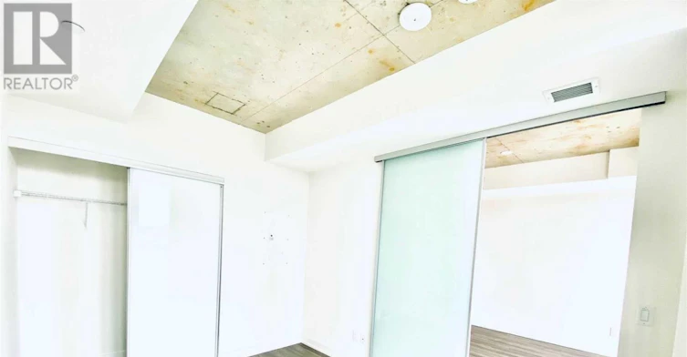 1025-30 Baseball Place, Toronto, ON, M4M 0E8 - 9
