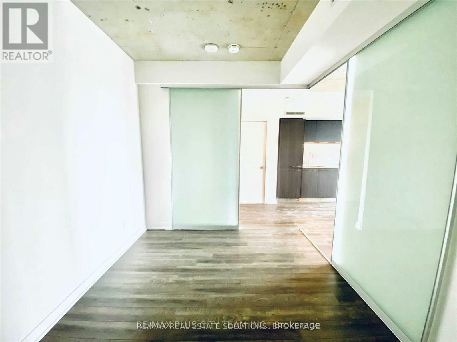 1025-30 Baseball Place, Toronto, ON, M4M 0E8 - 8