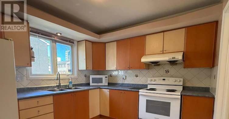 42-270 Timberbank Boulevard, Toronto, ON, M1W 2M1 - 3