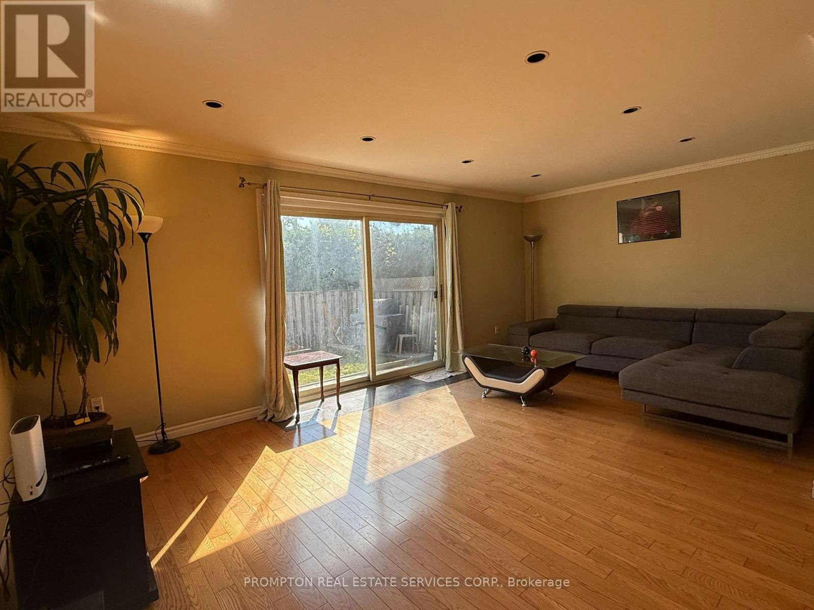 42-270 Timberbank Boulevard, Toronto, ON, M1W 2M1 - 7
