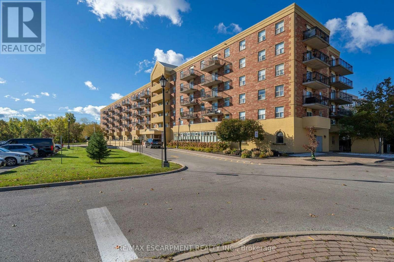 223-7373 Martingrove Road, Vaughan, ON, L4L 9K1