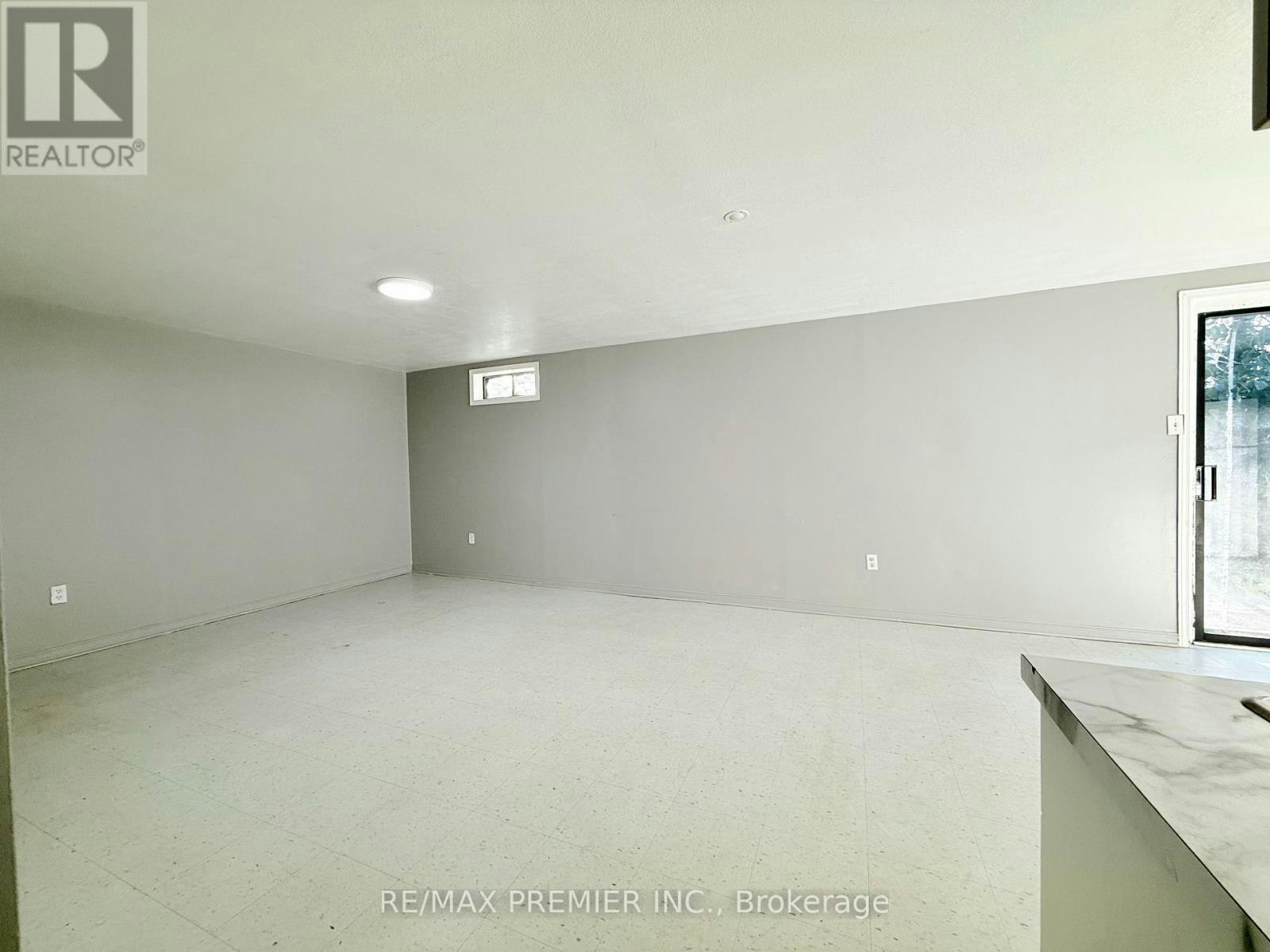 BSMT-77 Fox Run, Barrie, ON, L4N 5L6 - 12