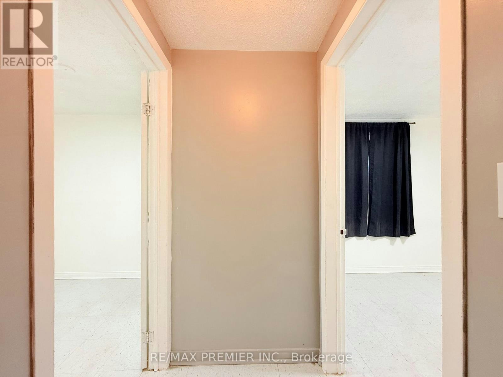 BSMT-77 Fox Run, Barrie, ON, L4N 5L6 - 19