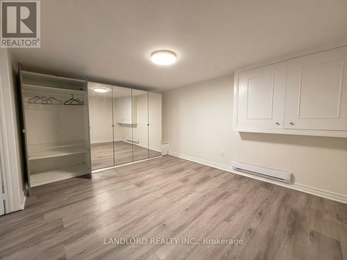 BSMT-589 Annette Street, Toronto, ON, M6S 2C3 - 16