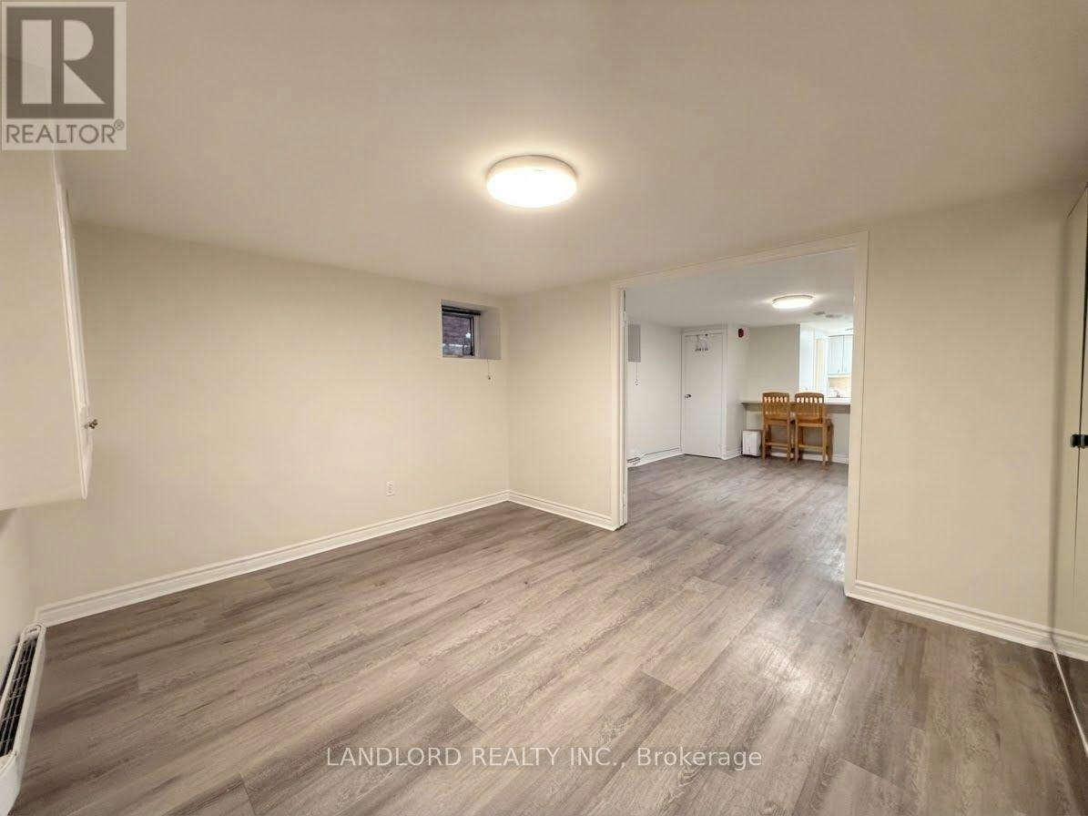 BSMT-589 Annette Street, Toronto, ON, M6S 2C3 - 9