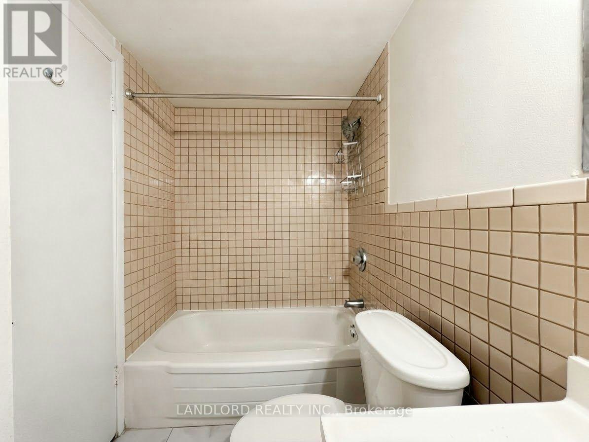 BSMT-589 Annette Street, Toronto, ON, M6S 2C3 - 19