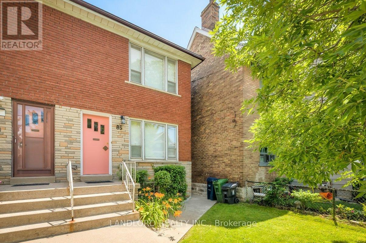 85 Greenlaw Avenue, Toronto, ON, M6H 3V8 - 2