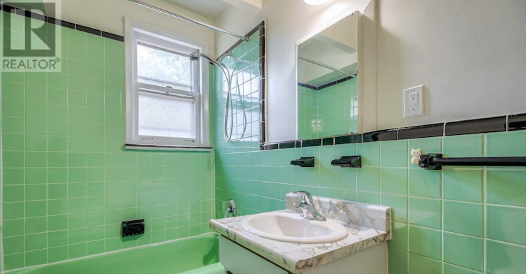 85 Greenlaw Avenue, Toronto, ON, M6H 3V8 - 17