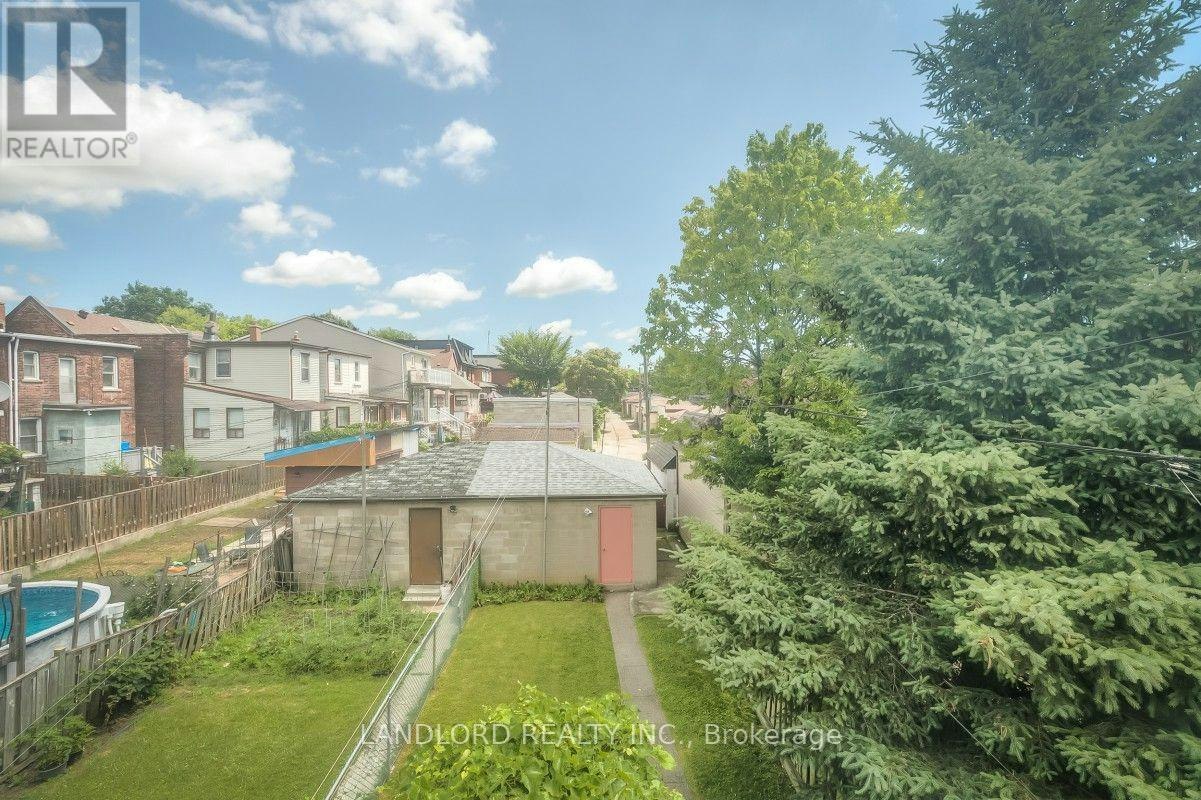 85 Greenlaw Avenue, Toronto, ON, M6H 3V8 - 22
