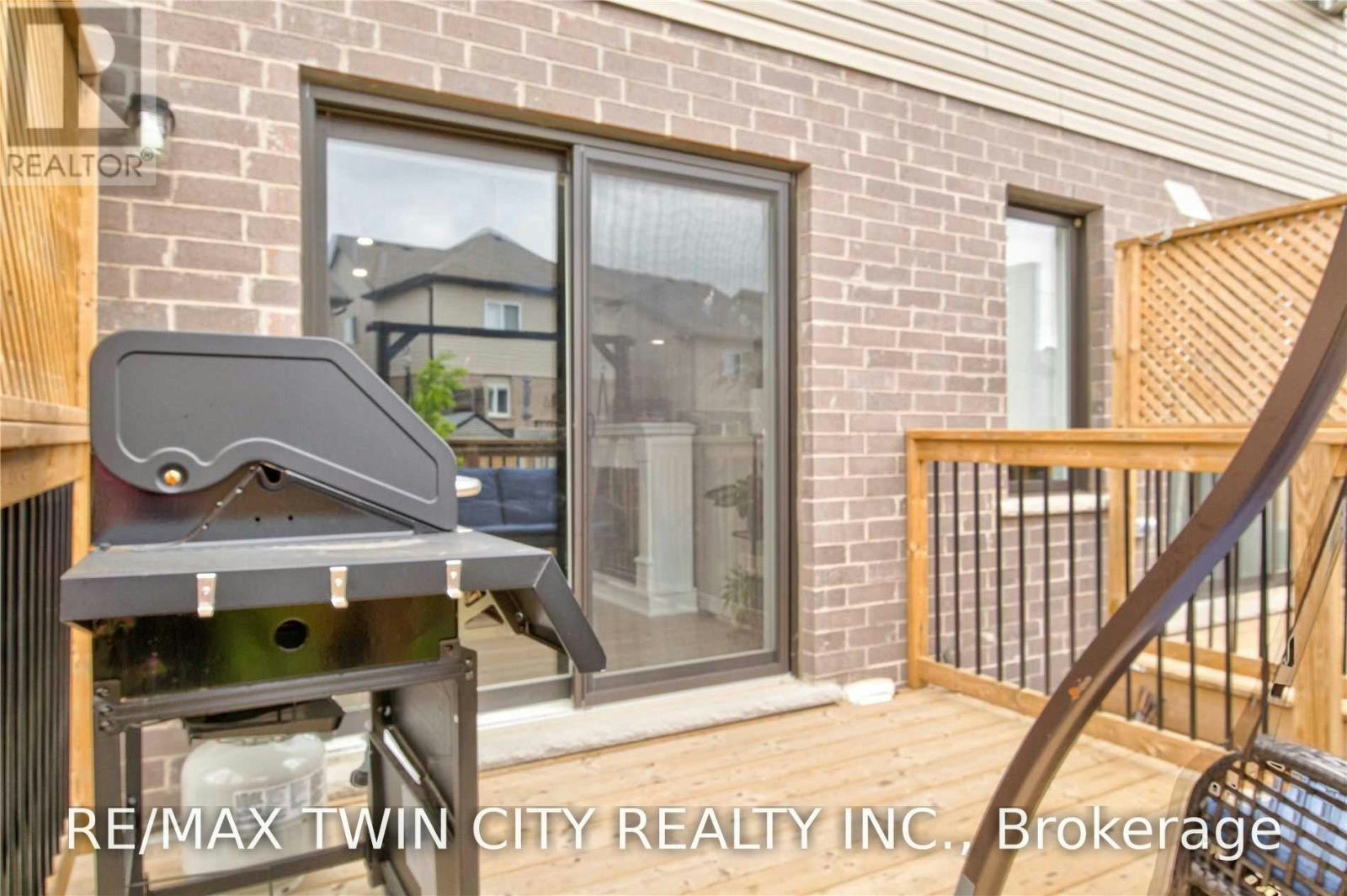 107-135 Hardcastle Drive, Cambridge, ON, N1S 0B6 - 29