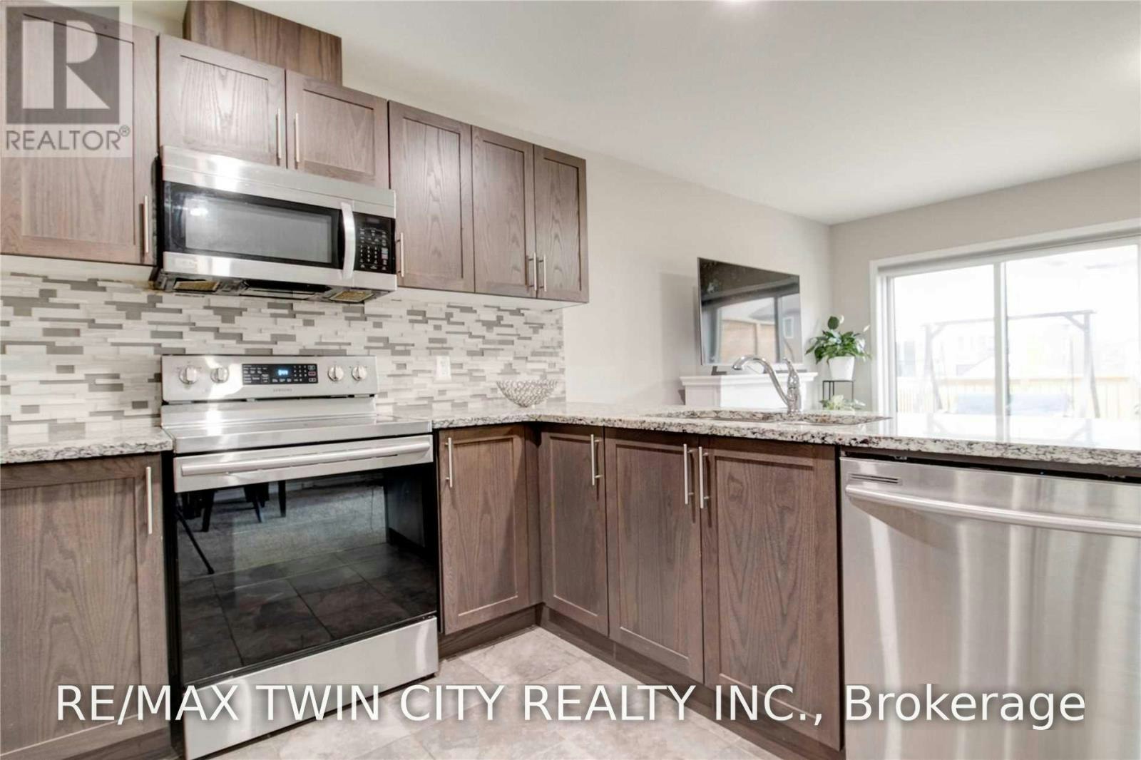 107-135 Hardcastle Drive, Cambridge, ON, N1S 0B6 - 11