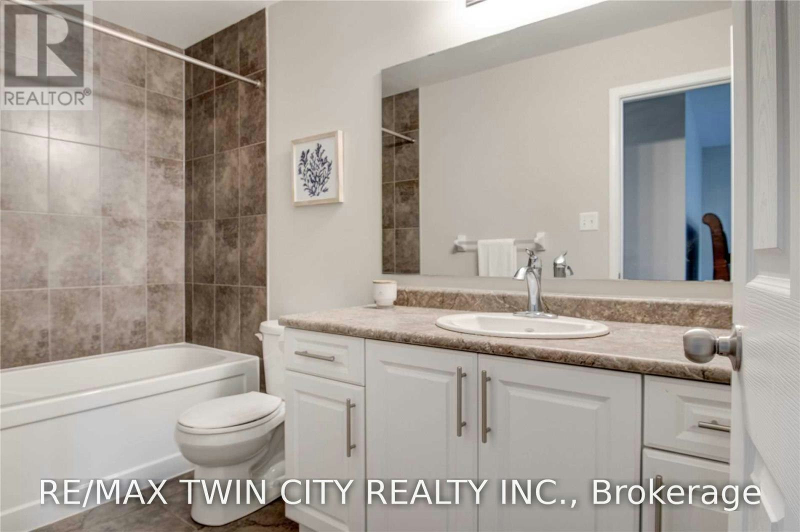 107-135 Hardcastle Drive, Cambridge, ON, N1S 0B6 - 20