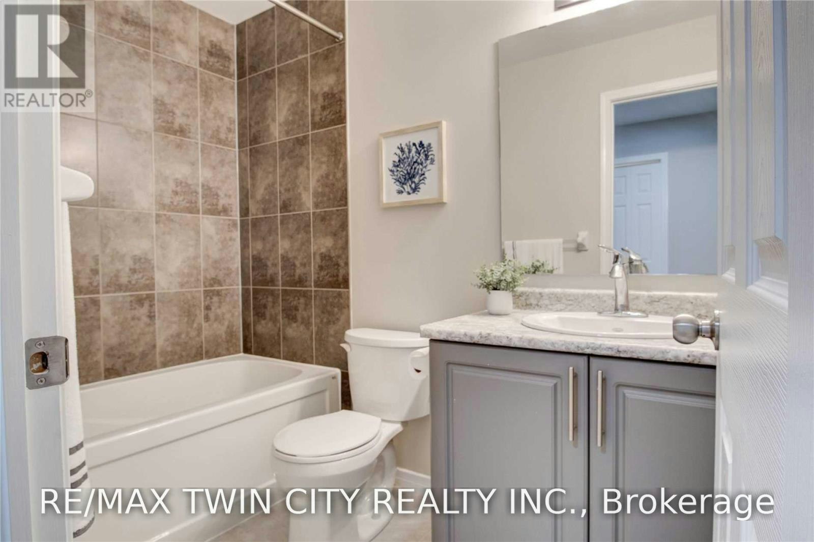 107-135 Hardcastle Drive, Cambridge, ON, N1S 0B6 - 21