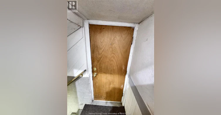 328 John B Avenue, Windsor, ON, N9C 3G2 - 12
