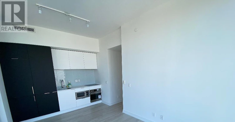 2603-33 Helendale Avenue, Toronto, ON, M4R 0A4 - 7
