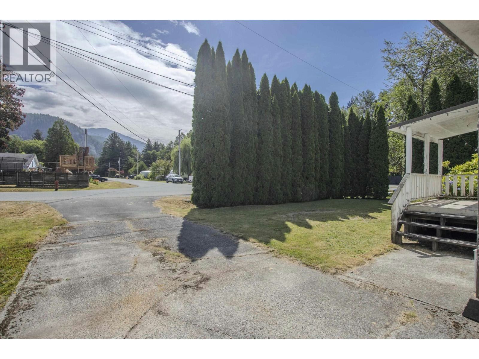 36 Bracken Parkway, Squamish, BC, V0N 1T0 - 15