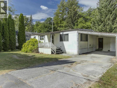 36 Bracken Parkway - 2