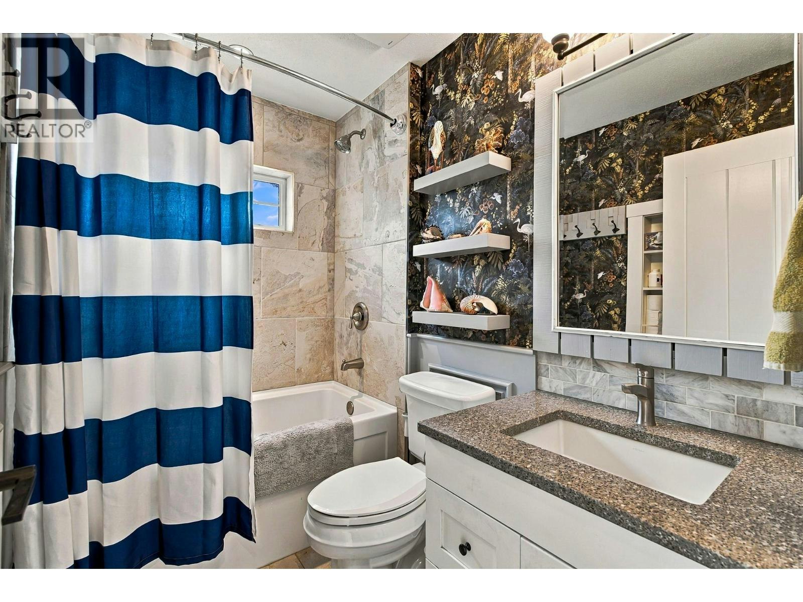 6976 Terazona Drive, West Kelowna, BC, V1Z 3R8 - 21