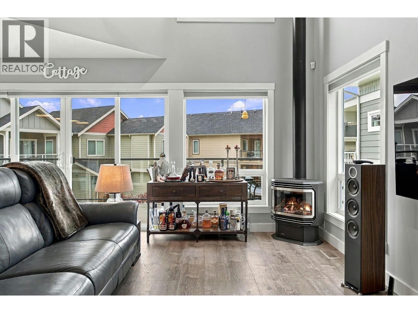 6976 Terazona Drive, West Kelowna, BC, V1Z 3R8 - 8