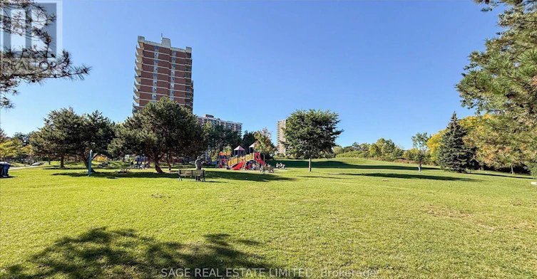 40 Panorama Court, Toronto, ON, M9V 4M1 - 35