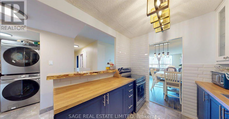 40 Panorama Court, Toronto, ON, M9V 4M1 - 12