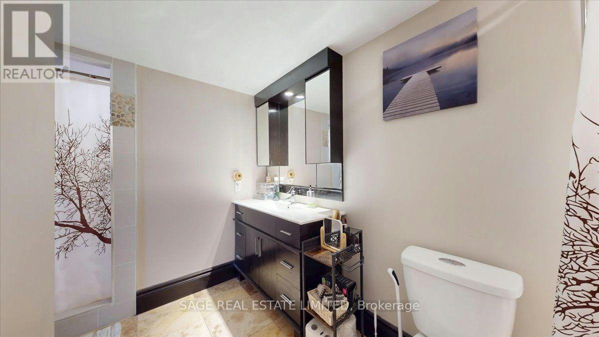40 Panorama Court, Toronto, ON, M9V 4M1 - 28