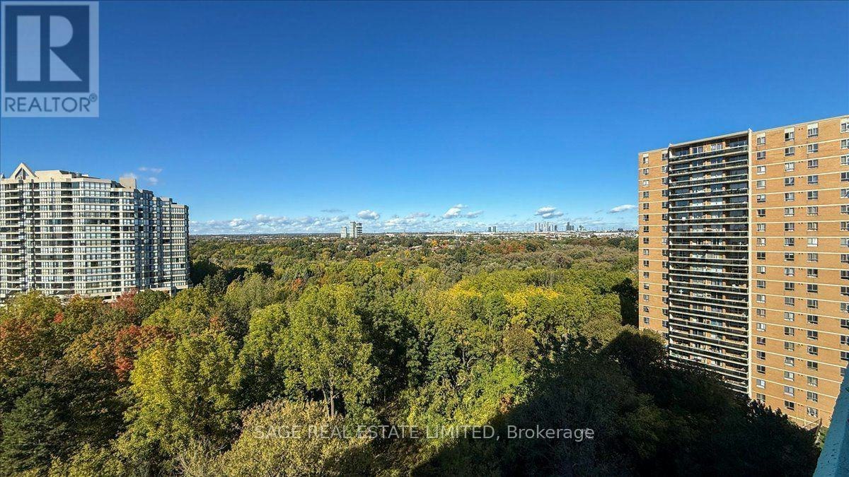 40 Panorama Court, Toronto, ON, M9V 4M1 - 42