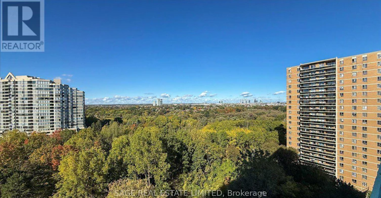 40 Panorama Court, Toronto, ON, M9V 4M1 - 42